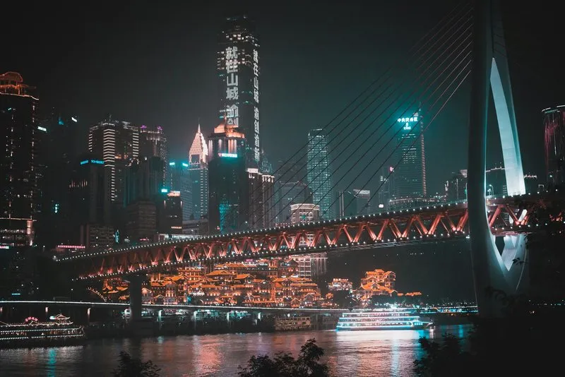 重庆企业建站指南：从选型到上线全流程避坑